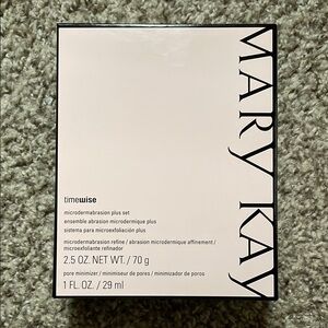 Mary Kay TimeWise Microdermabrasion Plus Set
